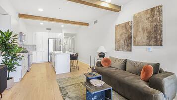 Apartment, Accessible | 3 bedrooms, Internet