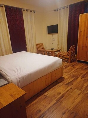 Free WiFi - The Nature Crest Manali (Manali)