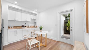 House | 1 bedroom