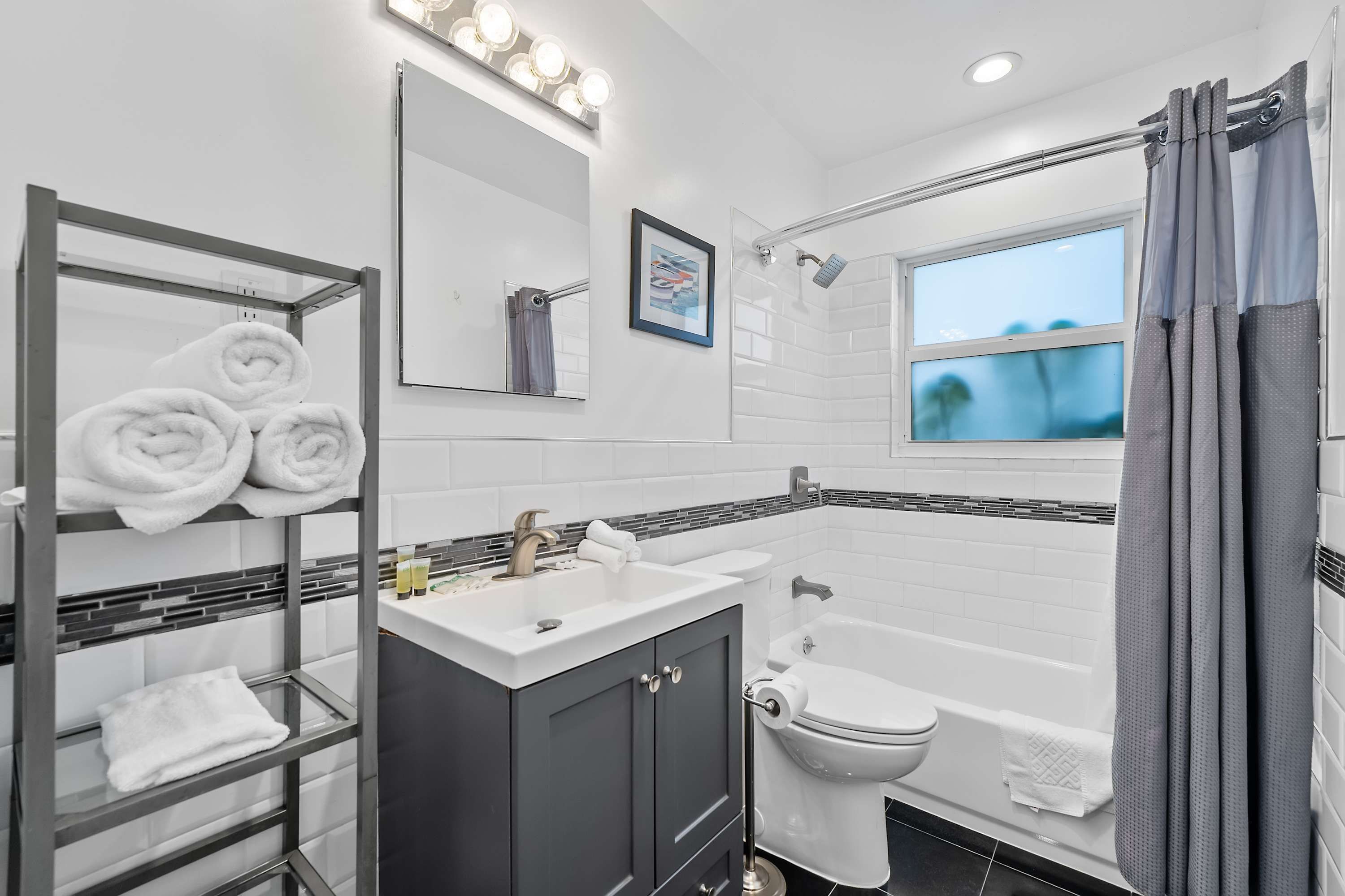 Apartment | Bathroom