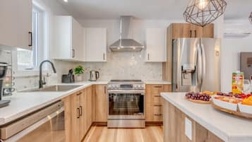 Microonde, forno, lavastoviglie, tostapane