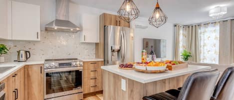 Microwave, oven, dishwasher, toaster