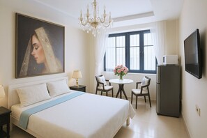 Superior Twin Room, Multiple Beds, City View | City view