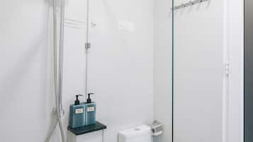 Regadera, regadera tipo lluvia, amenidades de baño gratuitas