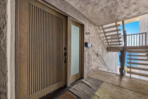 Interior - Sunglow Horizon - Solana Beach Family Condo, Oceanfront Views & Resort Pools (Solana Beach)
