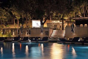 Outdoor pool, open 8:00 AM to 7:00 PM, pool umbrellas, sun loungers - Cabú Hotel Adults Only (Rhodes)