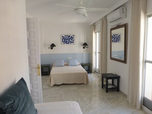 House, 2 Bedrooms, Smoking, Terrace | 2 bedrooms