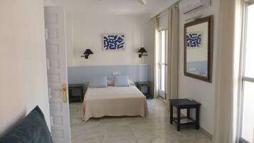 Huis, 2 slaapkamers, roken, terras | 2 slaapkamers