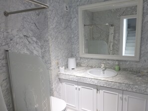 House, 2 Bedrooms, Smoking, Terrace | Bathroom - Duplex With sea View (Roquetas de Mar)