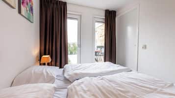 House | 3 bedrooms, bed sheets