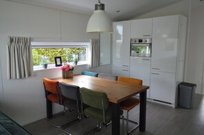 House | Dining - Holiday Home Bemelen Near Nature Reserve (Bemelen)