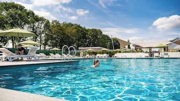 House | Pool
