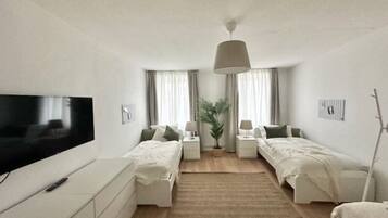 1 Schlafzimmer, Schreibtisch, kostenloses WLAN, Bettwäsche