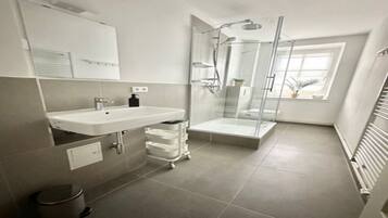 Haartrockner, Handtücher