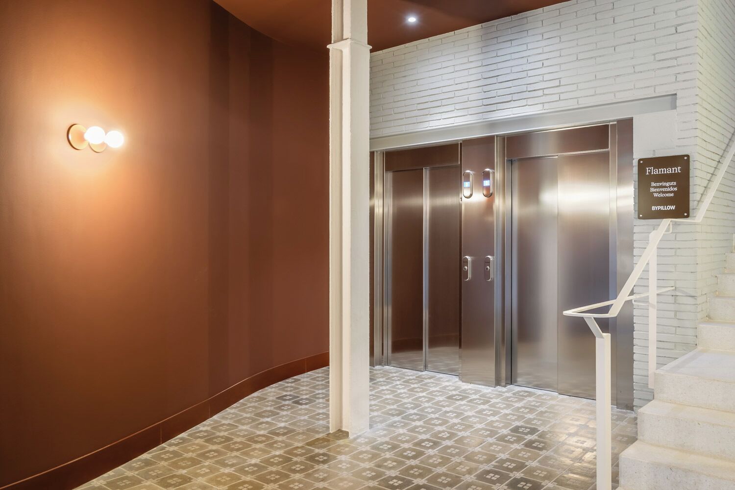 Foto - BYPILLOW Flamant