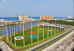 Golf - 2BR Condo in Edgewater Resort w/ Golf, Tennis, Pools & Free Tram Service! (Panama City Beach)