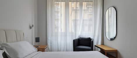 Apartment, 3 Bedrooms, Balcony | 3 bedrooms, iron/ironing board, free WiFi, bed sheets