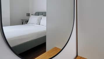 Apartemen Standar | 3 kamar tidur, setrika/meja setrika, Wi-Fi gratis, dan seprai linen