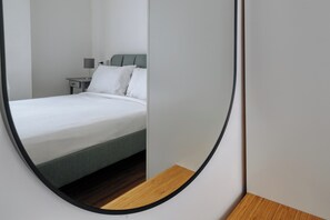 Standard-Apartment | 3 Schlafzimmer, Bügeleisen/Bügelbrett, kostenloses WLAN, Bettwäsche