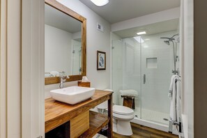 Towels - Sunset Rentals- 682 Mariners Way (Hilton Head Island)