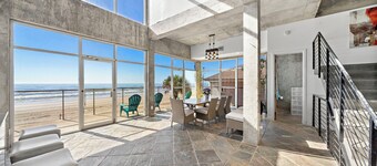 Oceanfront Experience | Panoramic Views + Pet-friendly