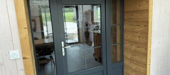 Cosy cottage with relaxing view and outdoor barbecue