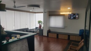 Reception - Lakshmi Residency By Sky Inn (Hosur)