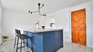 舒適獨棟房屋, 3 間臥室 | 私人廚房 | 咖啡機/沖茶器、電冰箱、微波爐、爐台