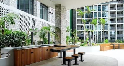 1 minutes' walk to Sydney Olympic Stadium