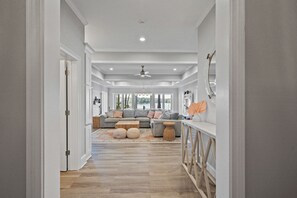 Interior - Sleeps 16+ Lakefront (Eatonton)