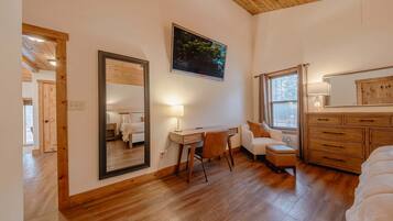 House, Multiple Beds, Patio, Mountain View (Flathead River Retreat) | 4 bedrooms, individually decorated, individually furnished, desk