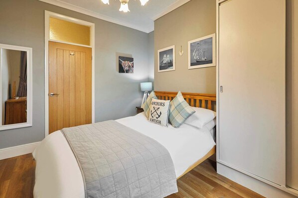 3 室のベッドルーム、アイロン / アイロン台、旅行用ベビーベッド、WiFi