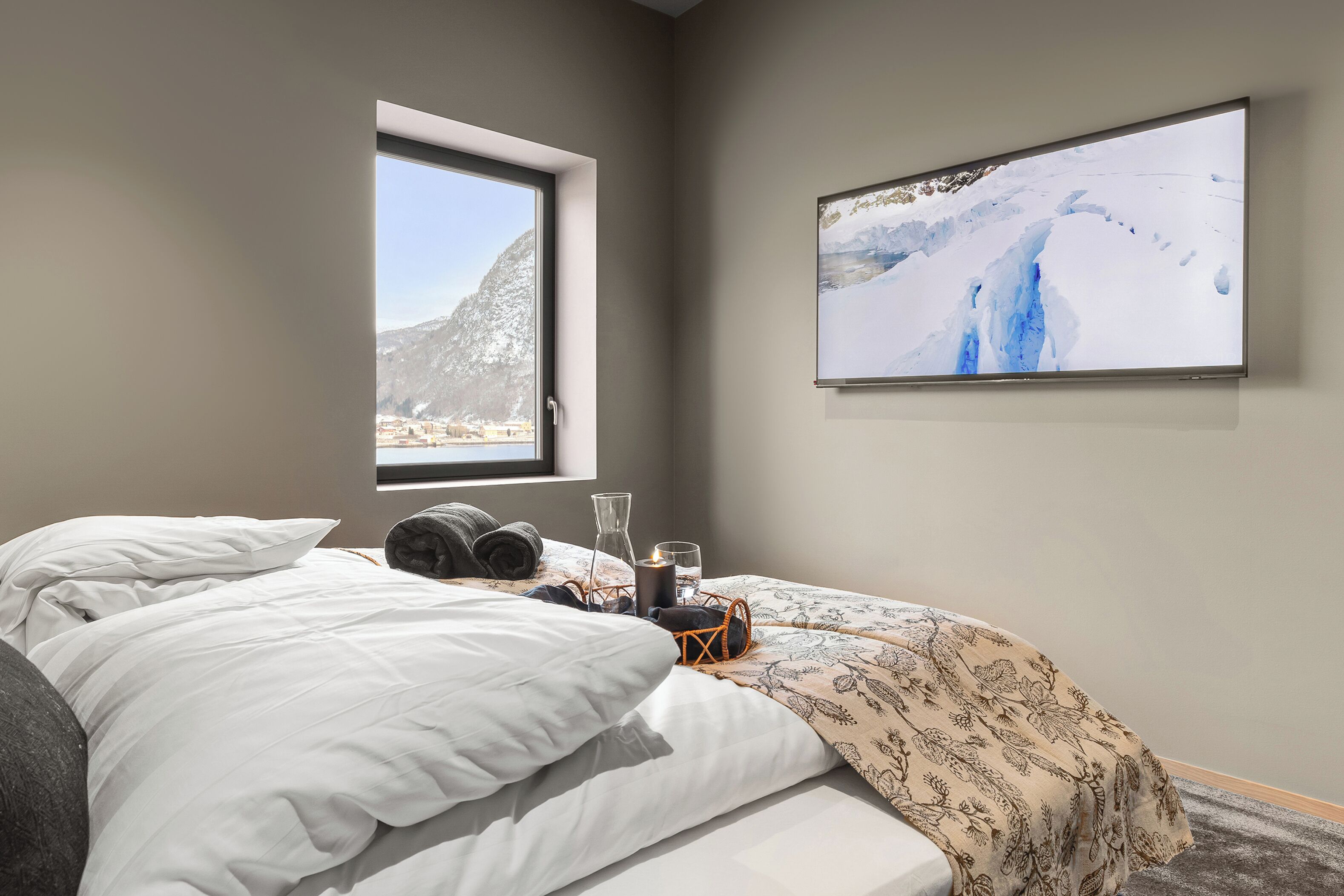 2 soverom, strykejern/-brett, wi-fi (inkludert) og sengetøy