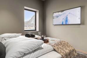 2 soverom, strykejern/-brett, wi-fi (inkludert) og sengetøy