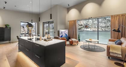 Penthouse with amazing fjord view