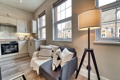 Host & Stay | Taylor Apartment