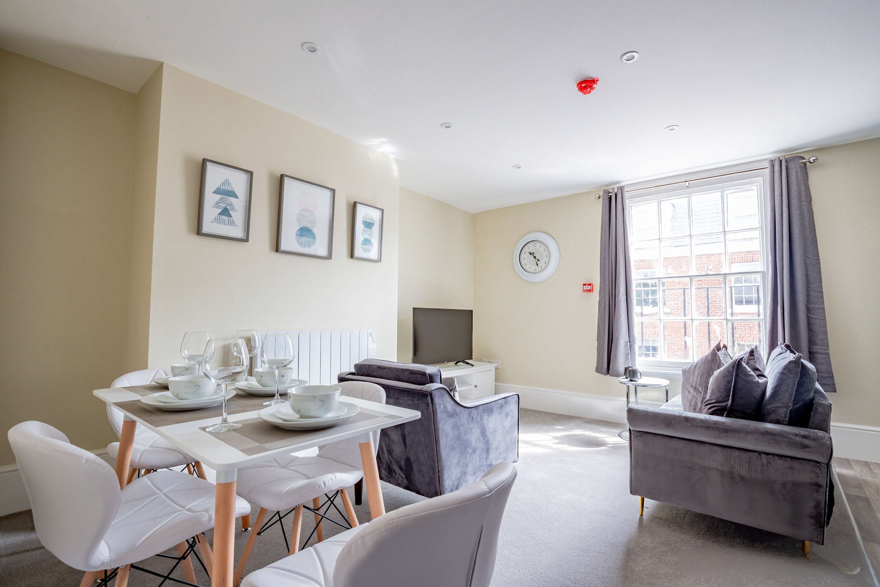 Télévision, espaces bureaux