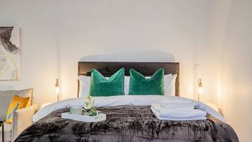 1 chambre, fer et planche Ă repasser, Wi-Fi, draps fournis