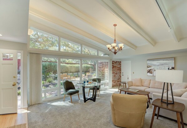 Téléviseur connecté, foyer