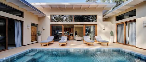 Villa Luxe, piscine privée, vue jardin | Piscine privée