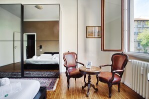 Apartment, 1 Double Bed with Sofa bed, Balcony | 1 bedroom, laptop workspace, iron/ironing board, free WiFi - JOIVY Stylish Flat in Porta Genova (Milan)