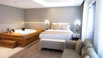 Deluxe Double Room | Free WiFi