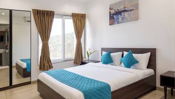 1 bedroom, desk, free WiFi