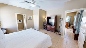 3 habitaciones, tabla de planchar con plancha y wifi gratis 