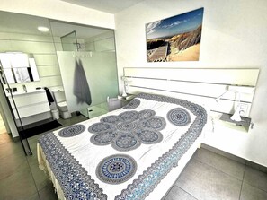 2 camere, ferro/asse da stiro, Wi-Fi, lenzuola