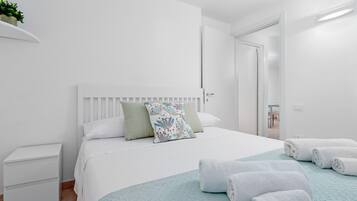 4 chambres, fer et planche Ă repasser, Wi-Fi gratuit