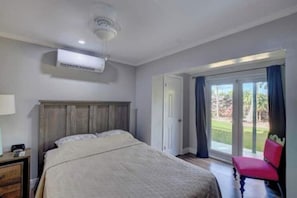 1 bedroom, desk, iron/ironing board, free WiFi