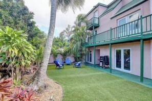 Property grounds - 1BD retreat w/ BBQ: Close to Bahamar & Beach (Nassau)