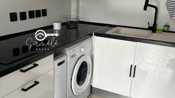 MikrobĂžlgeovn og kokeplater