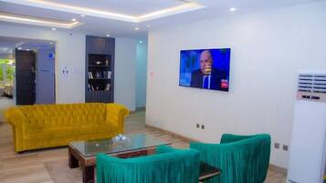 Siddeområde i lobbyen